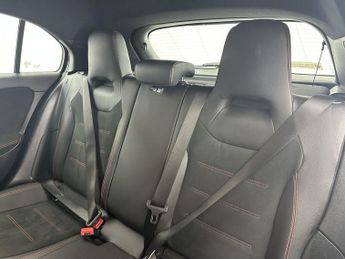 MERCEDES-BENZ A-CLASS 2.0 A250 AMG Line Hatchback 5dr Petrol 7G-DCT Euro 6 (s/s) (224 