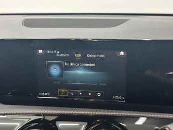 MERCEDES-BENZ A-CLASS 2.0 A250 AMG Line Hatchback 5dr Petrol 7G-DCT Euro 6 (s/s) (224 