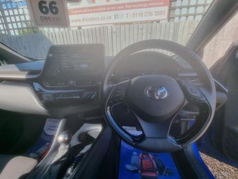 TOYOTA C-HR 1.8 VVT-h Icon SUV 5dr Petrol Hybrid CVT Euro 6 (s/s) (122 ps)