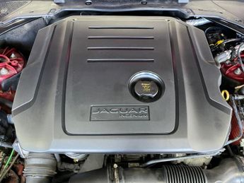 JAGUAR XF 2.0d Prestige Saloon 4dr Diesel Manual Euro 6 (s/s) (163 ps)
