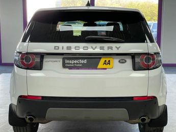 LAND ROVER DISCOVERY SPORT 2.0 TD4 SE Tech SUV 5dr Diesel Auto 4WD Euro 6 (s/s) (180 ps)