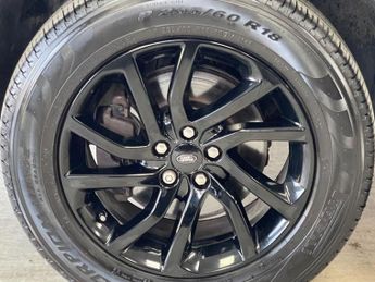 LAND ROVER DISCOVERY SPORT 2.0 TD4 SE Tech SUV 5dr Diesel Auto 4WD Euro 6 (s/s) (180 ps)