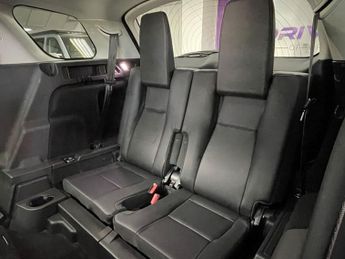 LAND ROVER DISCOVERY SPORT 2.0 TD4 SE Tech SUV 5dr Diesel Auto 4WD Euro 6 (s/s) (180 ps)