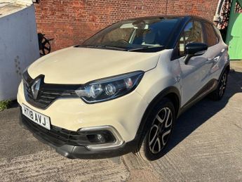 Renault Captur 0.9 TCe ENERGY Iconic SUV 5dr Petrol Manual Euro 6 (s/s) (90 ps)