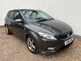 Kia Ceed 1.6 CRDi 3 Hatchback 5dr Diesel Auto Euro 5 (113 bhp)