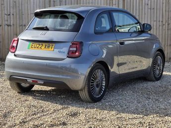 FIAT 500E 42kWh Icon Hatchback 3dr Electric Auto (118 ps)