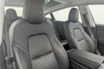 TESLA Model 3 (Dual Motor) Long Range Saloon 4dr Electric Auto 4WDE (346 ps)