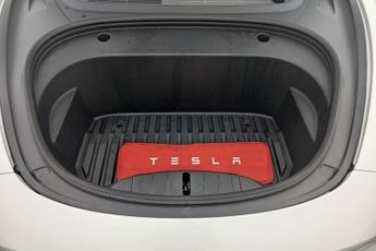 TESLA Model 3 (Dual Motor) Long Range Saloon 4dr Electric Auto 4WDE (346 ps)