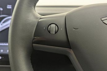 TESLA Model 3 (Dual Motor) Long Range Saloon 4dr Electric Auto 4WDE (346 ps)