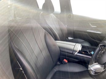 MERCEDES-BENZ EQE EQE 300 89kWh Sport Edition Saloon 4dr Electric Auto (245 ps)