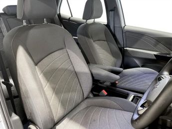 VOLKSWAGEN ID.3 Pro 58kWh Hatchback 5dr Electric Auto (204 ps)