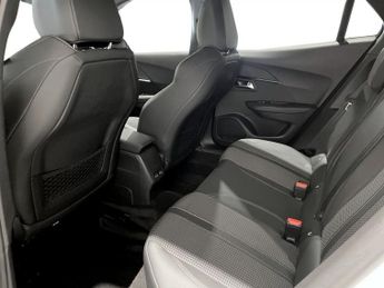 PEUGEOT E-2008 50kWh GT SUV 5dr Electric Auto (7kW Charger) (136 ps)