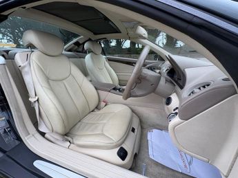 MERCEDES-BENZ SL 3.7 SL350 Convertible 2dr Petrol Automatic (281 g/km, 245 bhp)