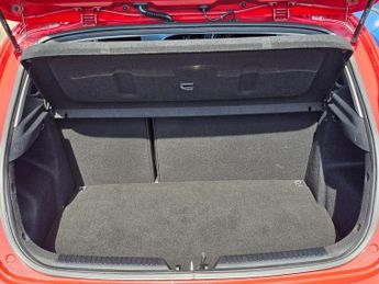 KIA CEED 1.6 GDi 3 Hatchback 5dr Petrol DCT Euro 5 (133 bhp)