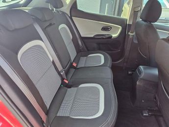 KIA CEED 1.6 GDi 3 Hatchback 5dr Petrol DCT Euro 5 (133 bhp)