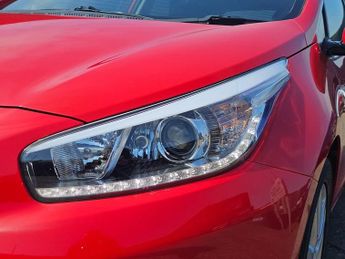 KIA CEED 1.6 GDi 3 Hatchback 5dr Petrol DCT Euro 5 (133 bhp)