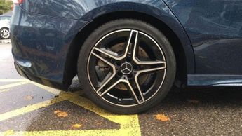 MERCEDES-BENZ A-CLASS 2.0 A35 AMG (Executive) Saloon 4dr Petrol SpdS DCT 4MATIC Euro 6