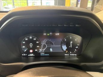 VOLVO XC90 2.0 D5 Momentum SUV 5dr Diesel Geartronic 4WD Euro 6 (s/s) (225 