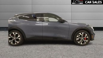 FORD MUSTANG MACH-E Standard Range 70kWh SUV 5dr Electric Automatic AWD (269 ps)