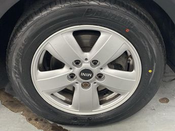 MINI CONVERTIBLE 1.5 Cooper Convertible 2dr Petrol Manual Euro 6 (s/s) (136 ps) -