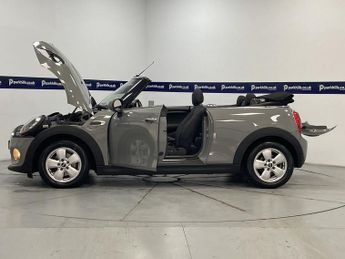 MINI CONVERTIBLE 1.5 Cooper Convertible 2dr Petrol Manual Euro 6 (s/s) (136 ps) -