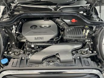 MINI CONVERTIBLE 1.5 Cooper Convertible 2dr Petrol Manual Euro 6 (s/s) (136 ps) -