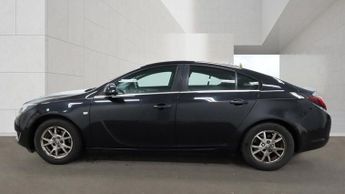 VAUXHALL INSIGNIA 2.0 CDTi ecoFLEX Design Hatchback 5dr Diesel Manual Euro 5 (s/s)