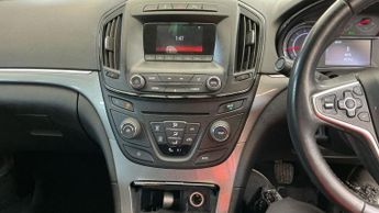 VAUXHALL INSIGNIA 2.0 CDTi ecoFLEX Design Hatchback 5dr Diesel Manual Euro 5 (s/s)