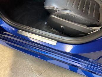 MERCEDES-BENZ C-CLASS 2.0 C220dh MHEV AMG Line (Premium) Estate 5dr Diesel Hybrid G-Tr