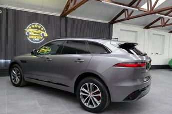 JAGUAR F-PACE 2.0 D200 MHEV R-Dynamic Black SUV 5dr Diesel Auto AWD Euro 6 (s/