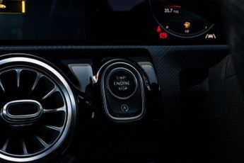 MERCEDES-BENZ A-CLASS 1.3 A200 AMG Line (Premium) Hatchback 5dr Petrol 7G-DCT Euro 6 (