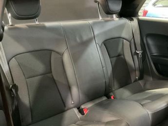 AUDI A1 1.4 TFSI CoD S line Hatchback 3dr Petrol S Tronic Euro 6 (s/s) (