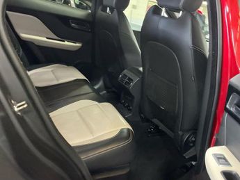 JAGUAR F-PACE 2.0 D180 R-Sport SUV 5dr Diesel Auto AWD Euro 6 (s/s) (180 ps)