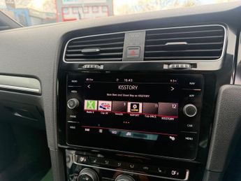 VOLKSWAGEN GOLF 2.0 TSI GTI Hatchback 5dr Petrol DSG Euro 6-2 OWNER CAR FINISHED