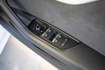 AUDI A4 1.4 TFSI S line Saloon 4dr Petrol S Tronic Euro 6 (s/s) (150 ps)