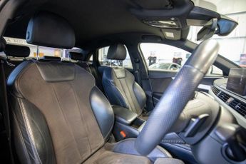 AUDI A4 1.4 TFSI S line Saloon 4dr Petrol S Tronic Euro 6 (s/s) (150 ps)