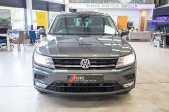VOLKSWAGEN TIGUAN 2.0 TDI BlueMotion Tech SE Navigation SUV 5dr Diesel Manual Euro