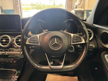 MERCEDES-BENZ C-CLASS 2.1 C250 BlueTEC AMG Line Saloon 4 Door Diesel Automatic White G