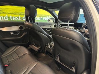 MERCEDES-BENZ C-CLASS 2.1 C250 BlueTEC AMG Line Saloon 4 Door Diesel Automatic White G