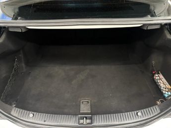 MERCEDES-BENZ C-CLASS 2.1 C250 BlueTEC AMG Line Saloon 4 Door Diesel Automatic White G