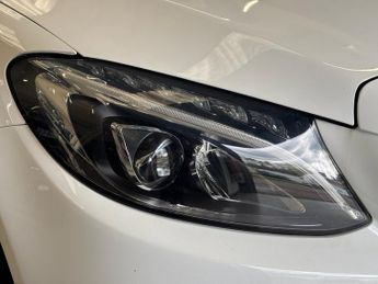 MERCEDES-BENZ C-CLASS 2.1 C250 BlueTEC AMG Line Saloon 4 Door Diesel Automatic White G