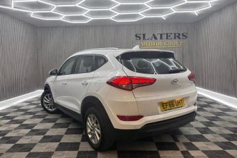 HYUNDAI TUCSON 1.7 CRDi Blue Drive SE SUV 5dr Diesel DCT Euro 6 (s/s) (141 ps)