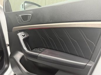 SEAT ATECA 2.0 TDI XPERIENCE Lux SUV 5dr Diesel DSG 4Drive Euro 6 (s/s) (15