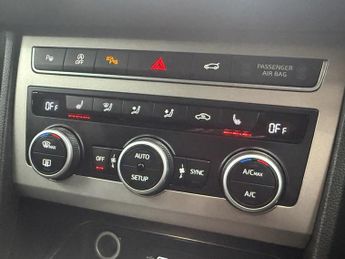 SEAT ATECA 2.0 TDI XPERIENCE Lux SUV 5dr Diesel DSG 4Drive Euro 6 (s/s) (15