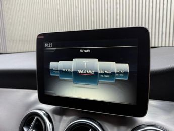 MERCEDES-BENZ GLA 2.1 GLA220d AMG Line SUV 5dr Diesel 7G-DCT 4MATIC Euro 6 (s/s) (