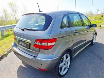 MERCEDES-BENZ B-CLASS 2.0 B180 CDI Sport MPV 5dr Diesel CVT (158 g/km, 109 bhp)