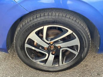 PEUGEOT 108 1.0 Allure Hatchback 5dr Petrol 2 Tronic Euro 6 (72 ps)