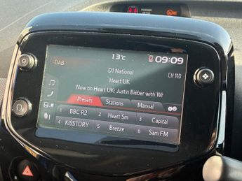 PEUGEOT 108 1.0 Allure Hatchback 5dr Petrol 2 Tronic Euro 6 (72 ps)