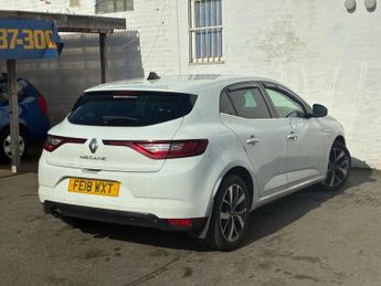 RENAULT MEGANE 1.2 TCe Dynamique Nav Hatchback 5dr Petrol Manual Euro 6 (s/s) (