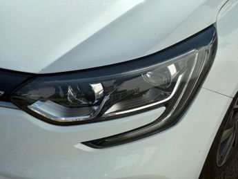 RENAULT MEGANE 1.2 TCe Dynamique Nav Hatchback 5dr Petrol Manual Euro 6 (s/s) (